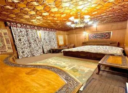 4 Nights 5 Days Srinagar Package