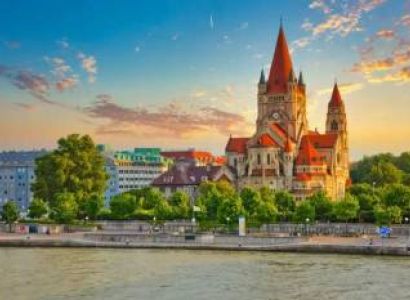 A Piece Of Europe 6 Nights - 7 Days Tour