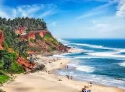 Kutralam, Kollam & Varkala (2 Nights / 3 Days) Vehicle: 7+1 Toyota Innova Crysta (Luxury MPV
