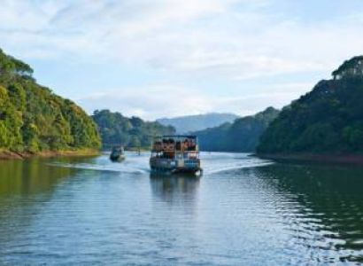 Theni – Trivandrum – Varkala (4N/5D) with  (XL6 / Rumion)