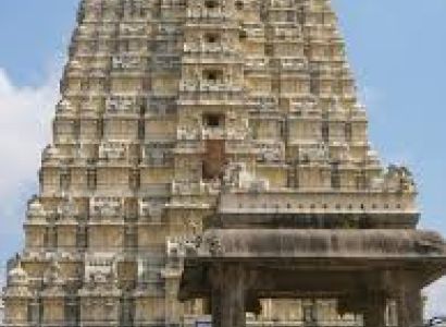 Madurai to Kanchipuram Temple Tour (1N / 2D)Luxury AC Sedan (e.g., Innova Crysta, Etios/Dzire, or si