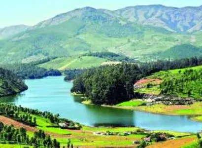 2 Nights 3 Days Ooty - Coonoor Tour Package
