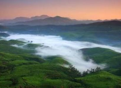 Chennai to Kerala Hill SChennai to Kerala Hill Stations 3N/4D Luxury 10+1 CARAVAN Tourtations 3N/4D