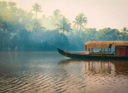 3n/4d Kerala Couple Tour Package