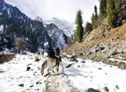 Shimla -Manali - Dharmshala-Dalhousie-Amritsar  08N-09D Package From Delhi To  Amritsar