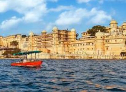2 Nights 3 Days Udaipur Tour Package