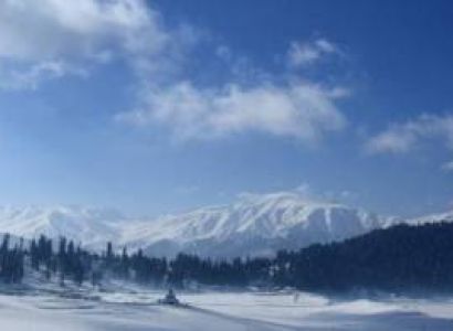Kashmir Scenic Retreat Tour - 3 Nights 4 Days Ex Srinagar