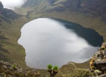 6 Days 5 Nights Chogoria-Sirimon Route Tour