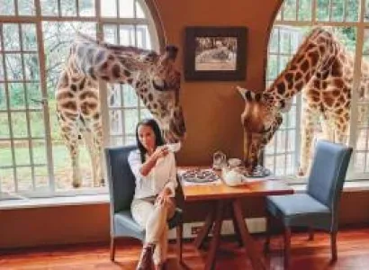 3 Days 2 Nights Giraffe Manor Nairobi Luxury Safari Tour