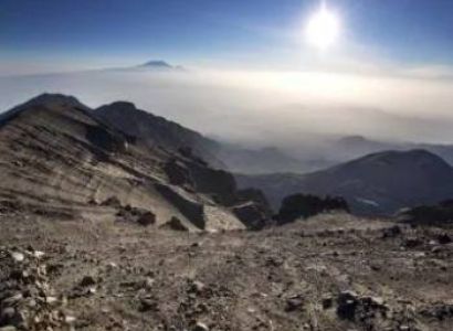 4 Days Mount Meru Trek Tour
