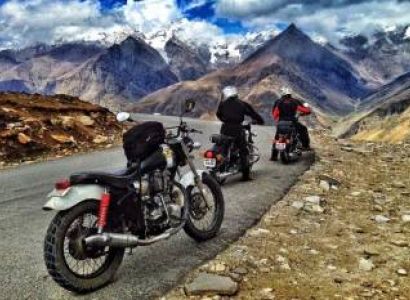 10D - 9N Kashmir - Ladakh Circuit Tour