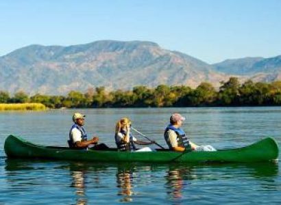 Day trip - Canoeing and walking Safari in Arusha National Park