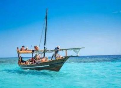 2 Days Dolphin 🐬 snorkeling, spice farm & Stone Town , Jozan Forest, Blue safari and prison isla