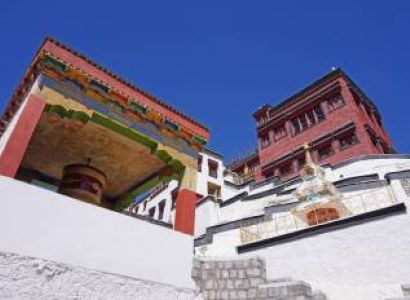Leh & Nubra Tour Package - 6 Days Luxury
