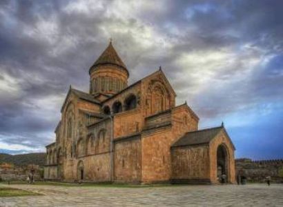5 Days Luxury Tbilisi & Batumi Tour Package