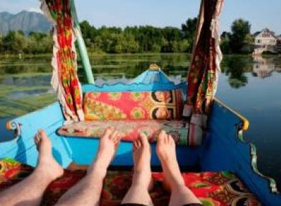 Kashmir Honeymoon Package 4 Nights - 5 Days