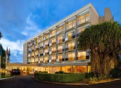 1 Day Hotel des MIlle Collines- Kigali Standard Tour Package