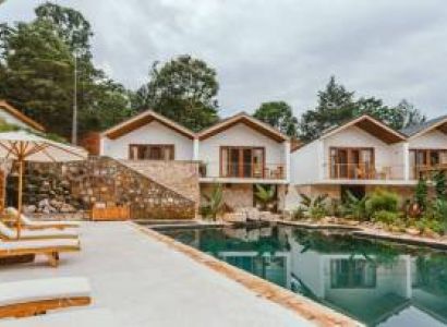 1 Day Retreat by Heaven - KIgali Luxury Holiday