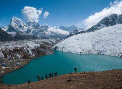 Lukla & Solukhumbu 15 Days Budget Tour Package