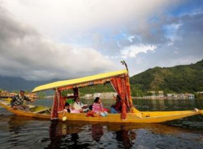 6 Nights - 7 Days Kashmir Couple Tour Package