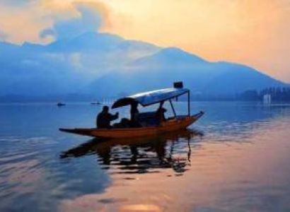 Kashmir Tour Package - 8 Nights - 9 Days