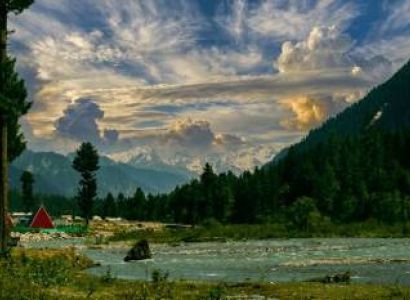 Srinagar & Pahalgam & Sonamarg & Gulmarg 7D/6N Budget Travel Package
