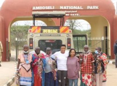 Kenyas Cultural & Amboseli Sky Safari