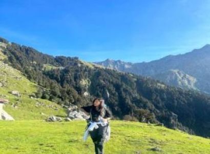 Delhi To Triund Group Trek Tour