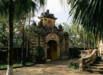 Hue & Hoi An Standard Holiday - 5 Days