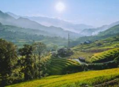 11 Days Ho Chi Minh City & Hoi An & Ben Tre & Ha Long & Lao Cai & Ninh Binh & Hanoi & Mekong Delta Luxury Tour Package
