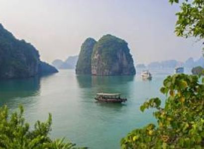 Hoi An & Ben Tre & Ha Long & Hanoi & Mekong Delta & Ho Chi Minh City Tour Package - 9 Days Luxury