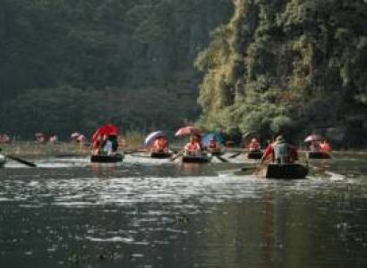 Standard Ha Long & Ninh Binh & Hanoi Tour Package - 5 Days