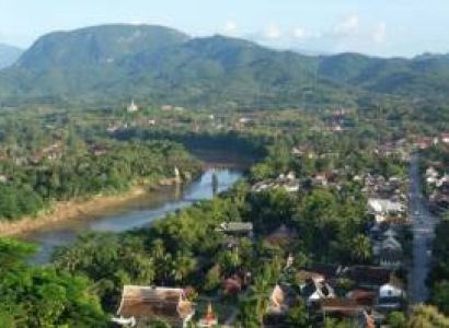 Vientiane & Luang Prabang & Vang Vieng 7 Days Budget Holiday Package