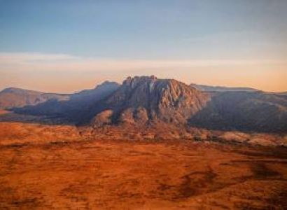 7-Day Expedition to the Arid North