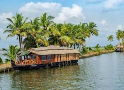 6 Days Kochi & Thekkady & Alleppey & Munnar Tour Package - Standard