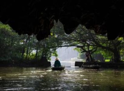 Ho Chi Minh City & Da Nang & Hoi An & Ha Long & Hanoi Tour Package - 7 Days Luxury