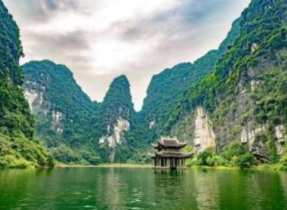 Hoa Lu - Trang An - Mua Cave - Full Day - Join Group Tour