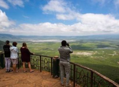 3 Days Ngorongoro & Arusha Budget Tour Package
