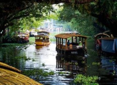 Kumarakom & Kochi & Alleppey & Munnar 5 Days Budget Holiday Package