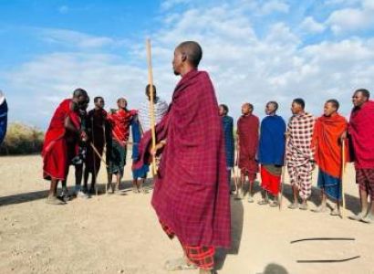 6-Day Cross-Border Safari The Ultimate East African Route Nairobi to Arusha via Maasai Mara & Centra