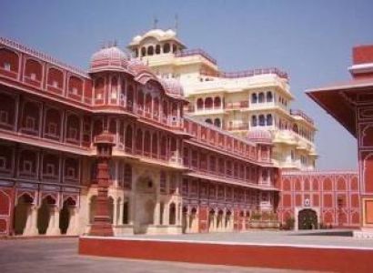 Jaipur - Khatu Shyam Ji - Salasar Balaji 2 Nights - 3 Days Tour