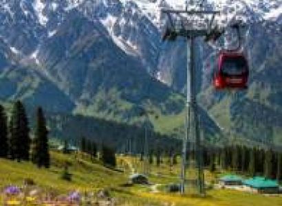Kashmir Valley Escape: Srinagar, Gulmarg & Sonamarg