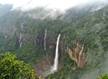 9 Days Budget Tour Guwahati & Shillong & Sohra & Kaziranga & Dawki & Golaghat