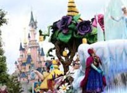 Paris With Disneyland Tour