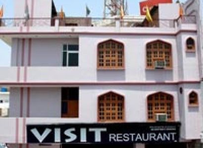 Super Deluxe Room Image