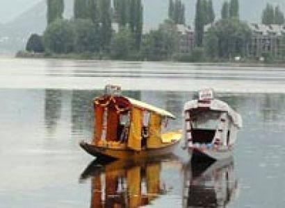 Skiing Tour To Kashmir ( 4 Nights / 5 Days) 