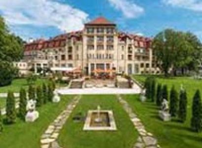 France, Germany Austria and The Netherlands / 8 Days Tour