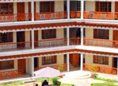 Hotel Abu Palace Ladakh J&K India Tour