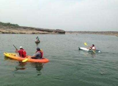 Ahmedabad – Nalsarovar – Lothal Tour