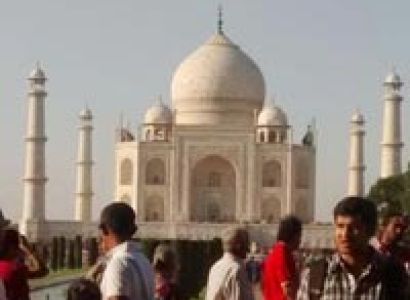 Same day Trip - From Delhi To Taj Mahal (Agra) By Train